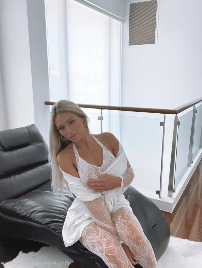 Georgina Gentle [ geegentle ] Onlyfans leaked photo 437079 on Hotleaks.tv