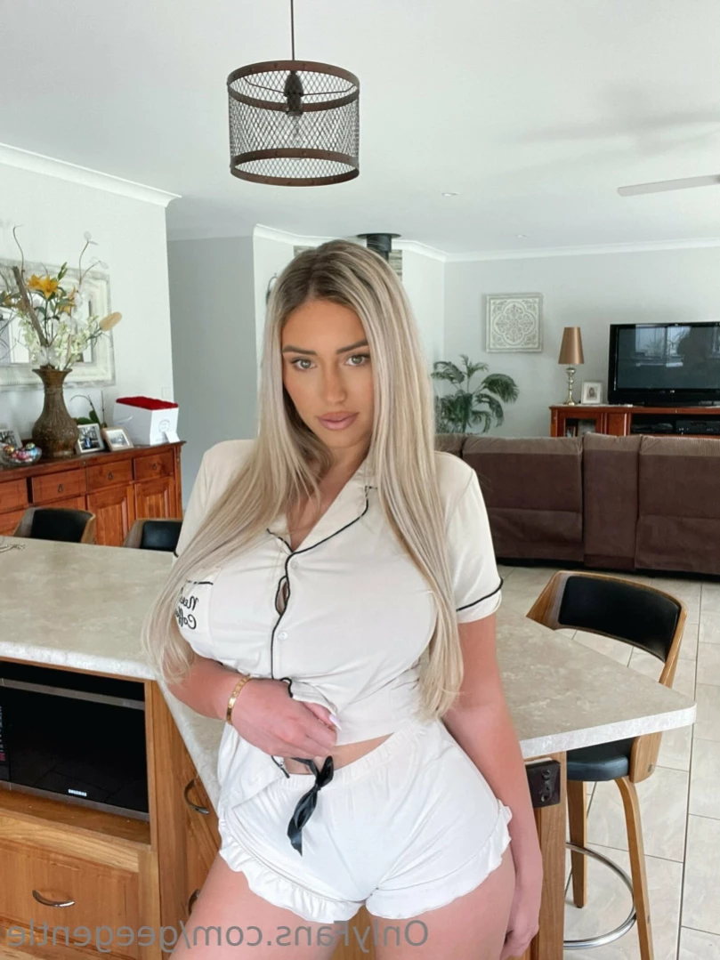 Georgina Gentle [ geegentle ] Onlyfans leaked photo 11532428 on Hotleaks.tv