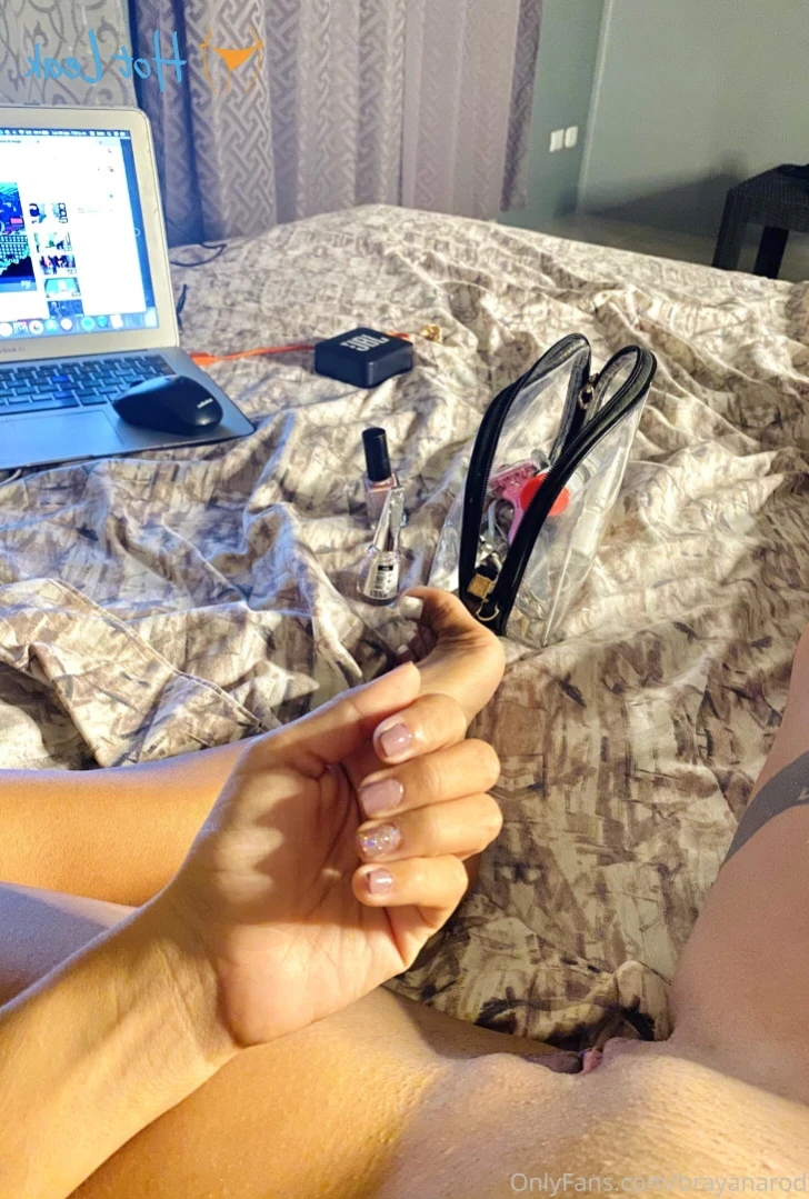 𝘽𝙧𝙖𝙮𝙖𝙣𝙖 𝙍𝙤𝙙𝙧𝙞𝙜𝙪𝙚𝙯 🌼👇🏻 [ brayanarod ] Onlyfans leaked photo 12942388 on Hotleaks.tv