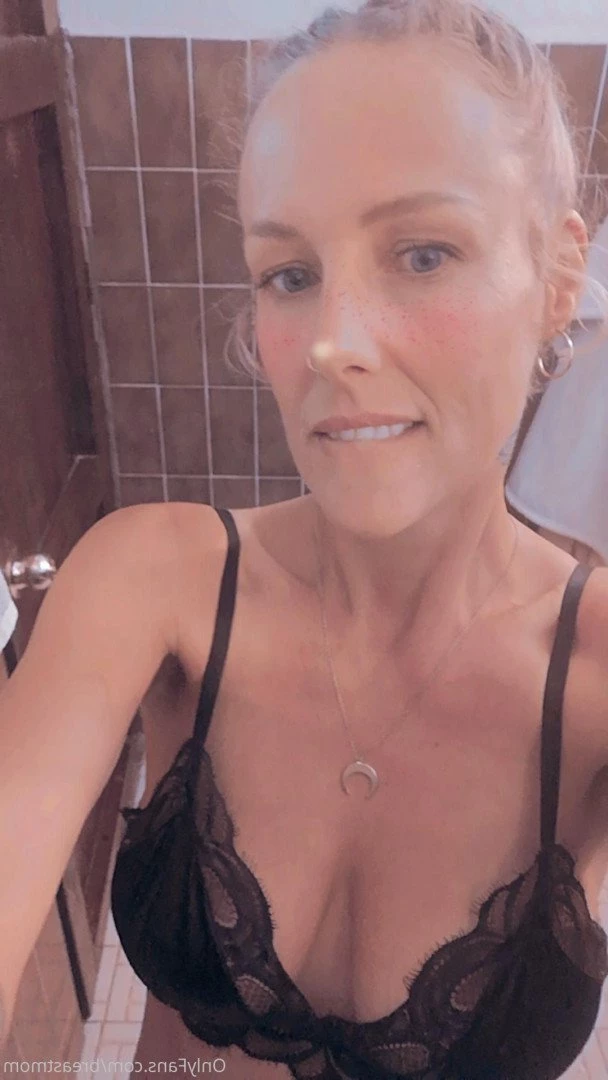 Breast Mom [ breastmom ] Onlyfans leaked photo 5257684 on Hotleaks.tv