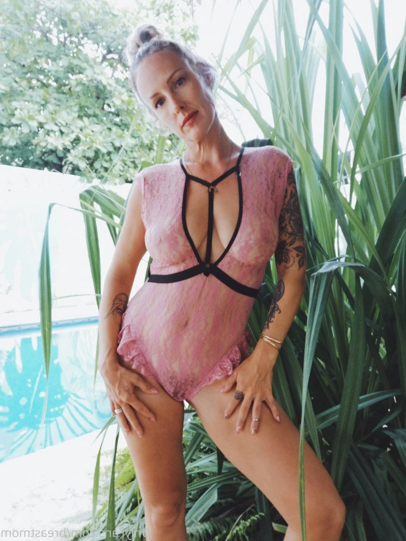 Breast Mom [ breastmom ] Onlyfans leaked photo 5257765 on Hotleaks.tv