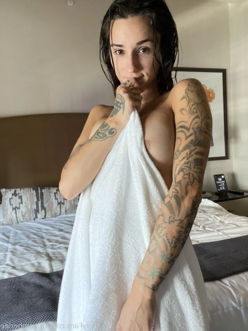 brinamberlee Onlyfans leaked photo 12834449 on Hotleaks.tv