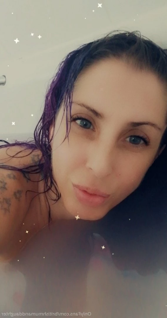 ‼️Mum &amp; Daughter 🙀 [ britishmumanddaughter ] Onlyfans leaked photo 5182796 on Hotleaks.tv