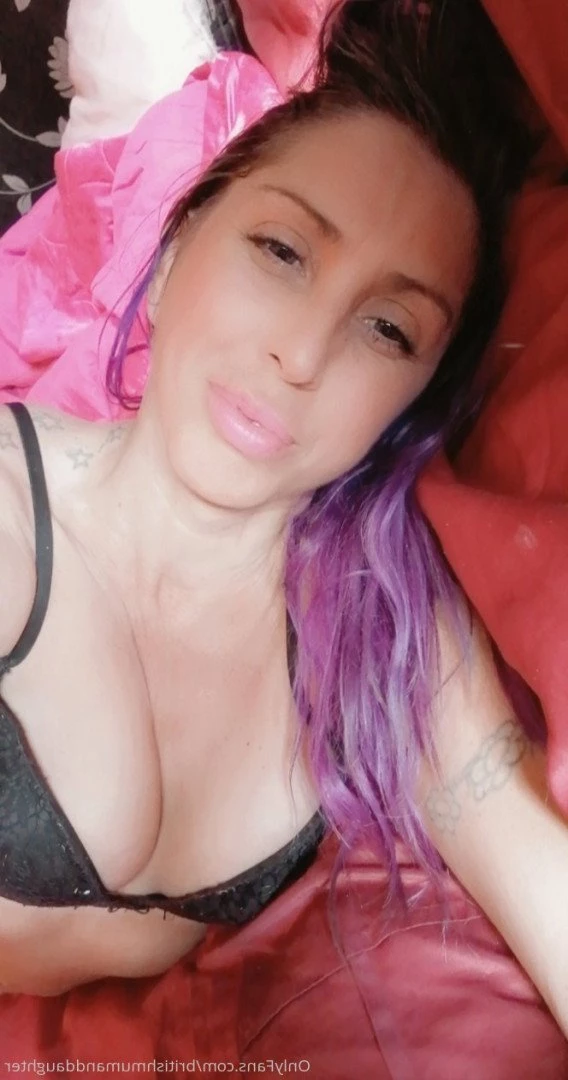 ‼️Mum &amp; Daughter 🙀 [ britishmumanddaughter ] Onlyfans leaked photo 5183850 on Hotleaks.tv