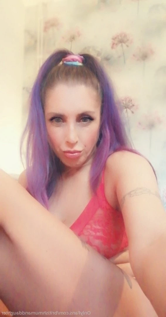 ‼️Mum &amp; Daughter 🙀 [ britishmumanddaughter ] Onlyfans leaked photo 5183887 on Hotleaks.tv