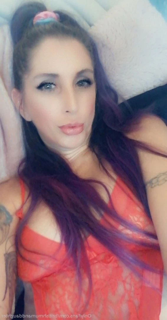 ‼️Mum &amp; Daughter 🙀 [ britishmumanddaughter ] Onlyfans leaked photo 5184276 on Hotleaks.tv