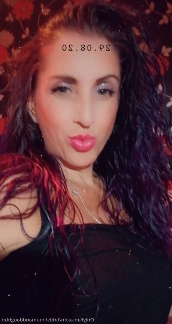 ‼️Mum &amp; Daughter 🙀 [ britishmumanddaughter ] Onlyfans leaked photo 5184297 on Hotleaks.tv