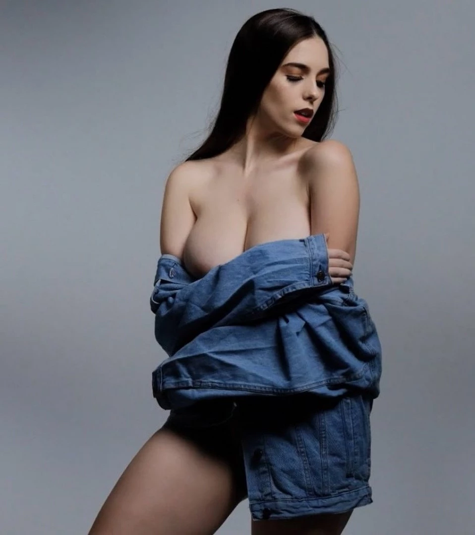 Georgia [ georgia_c ] Onlyfans leaked photo 438215 on Hotleaks.tv