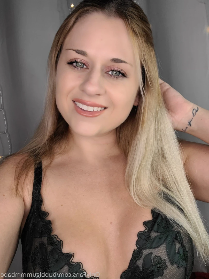 Bubblgummbabe [ bubblgummmbabe ] Onlyfans leaked photo 13068575 on Hotleaks.tv