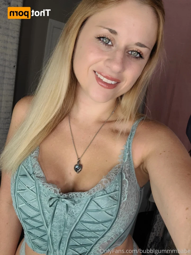 Bubblgummbabe [ bubblgummmbabe ] Onlyfans leaked photo 15885176 on Hotleaks.tv