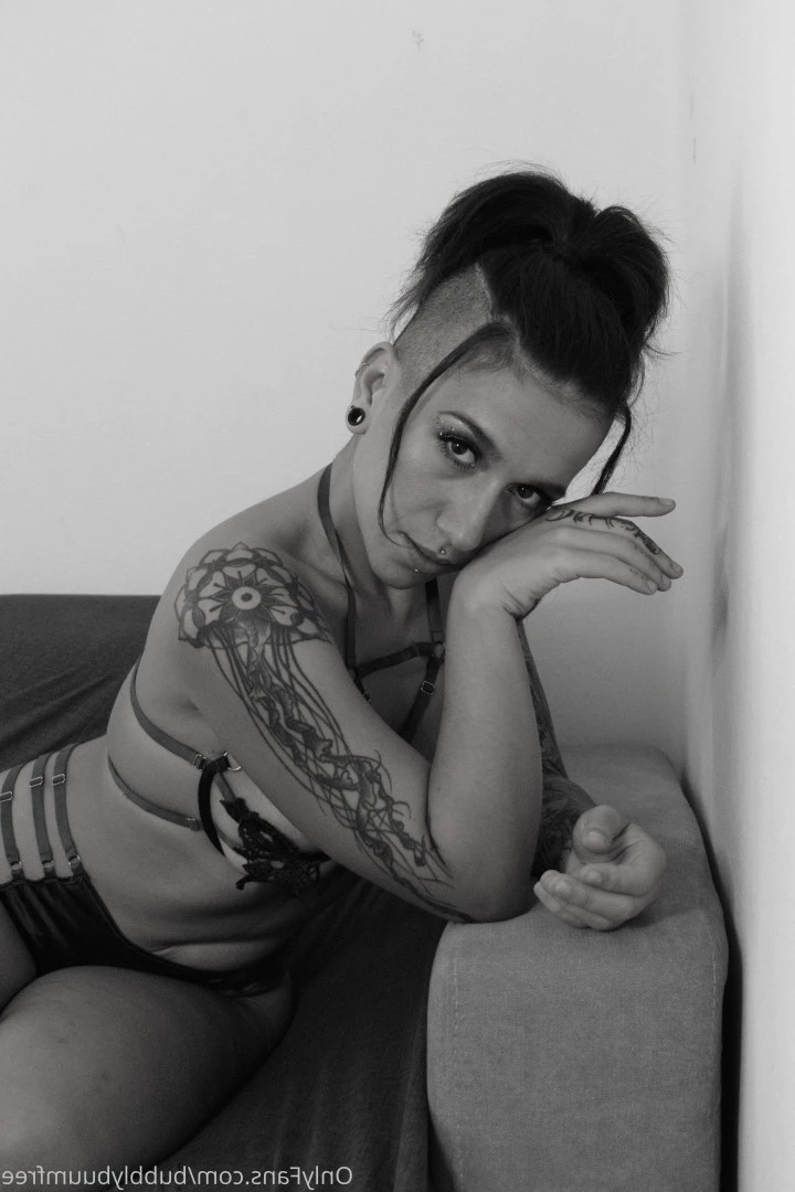 BRAT  🤤 BIG ASS [ bubblybuumfree ] Onlyfans leaked photo 5637944 on Hotleaks.tv