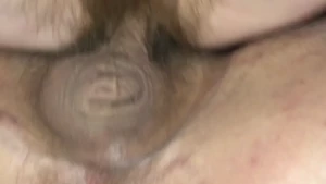 4985573