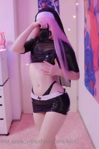 5842886