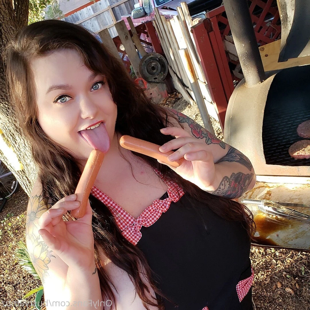 Busty Ambz [ bustyambz ] Onlyfans leaked photo 9252575 on Hotleaks.tv