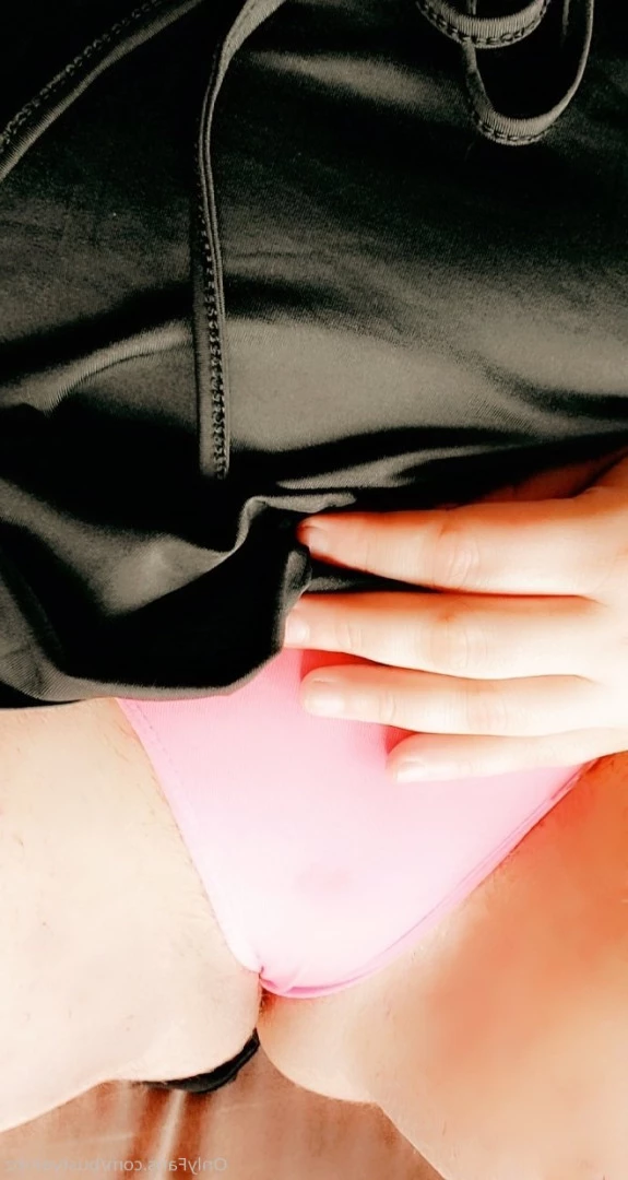 Busty Ambz [ bustyambz ] Onlyfans leaked photo 9257236 on Hotleaks.tv