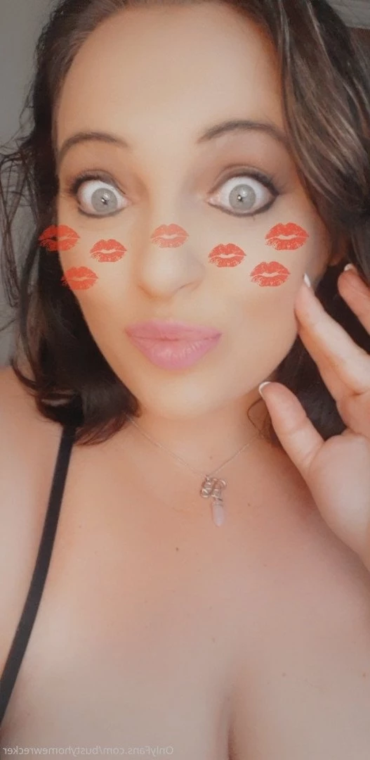 Chelly - Busty Homewrecker [ bustyhomewrecker ] Onlyfans leaked photo 5247791 on Hotleaks.tv