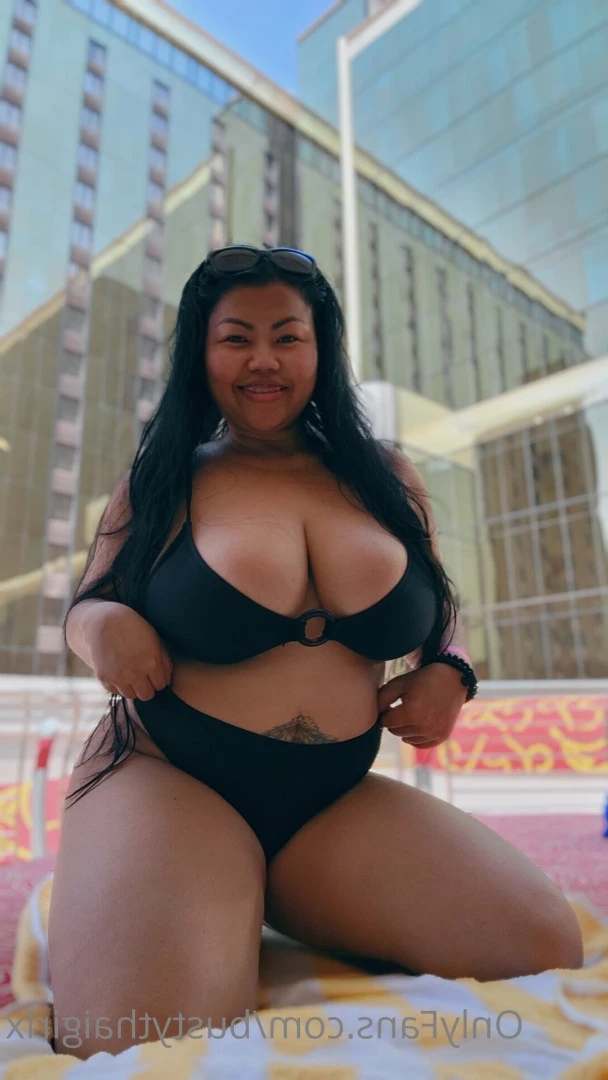 Olivia [ bustythaigirlx ] Onlyfans leaked photo 5626914 on Hotleaks.tv
