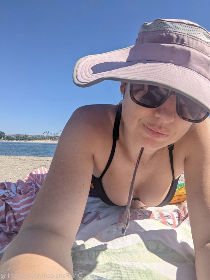 Beckie Wreckie [ buttwrestling ] Onlyfans leaked photo 15882921 on Hotleaks.tv