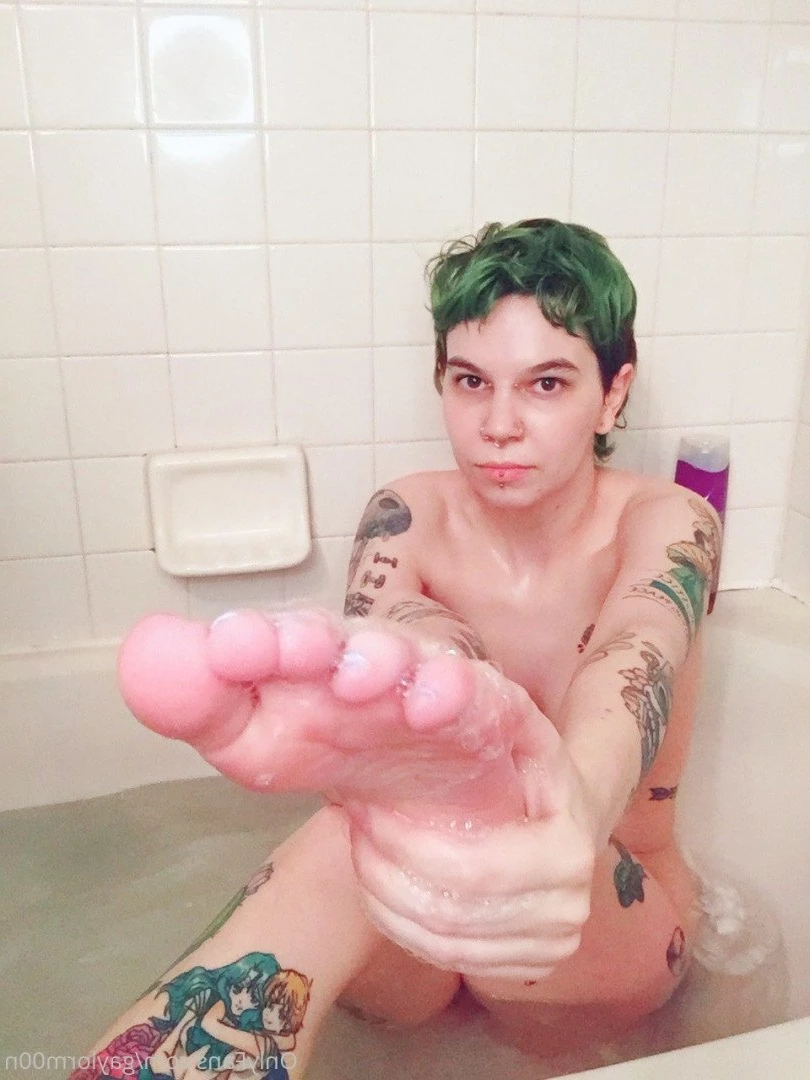 Aileen [ c0meonaileen ] Onlyfans leaked photo 5173037 on Hotleaks.tv