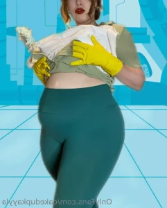 15882543