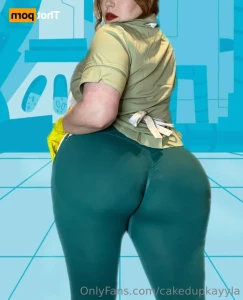 15882556