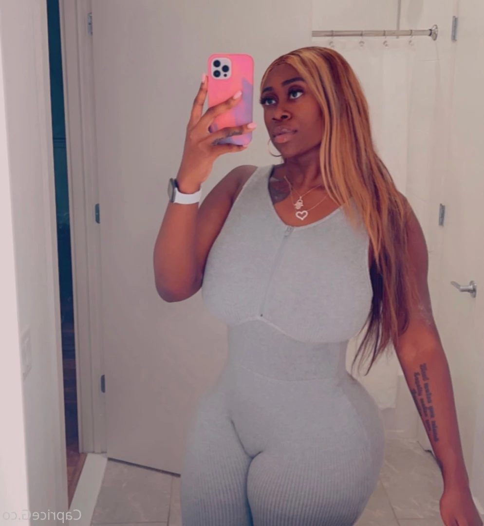 💕 𝗙𝗲𝘁𝗶𝘀𝗵 𝗙𝗿𝗶𝗲𝗻𝗱𝗹𝘆 💕 [ capriceg92 ] Onlyfans leaked photo 10086066 on Hotleaks.tv