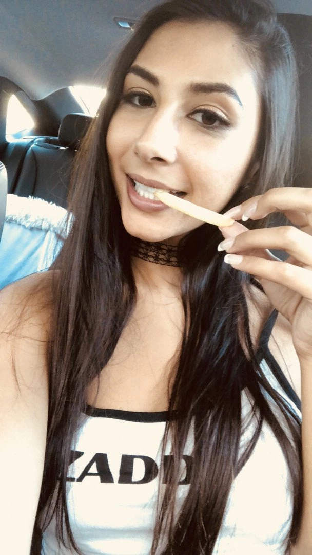 Gianna Dior [ gianna_diorxxx ] Onlyfans leaked photo 438966 on Hotleaks.tv