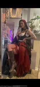 5634987
