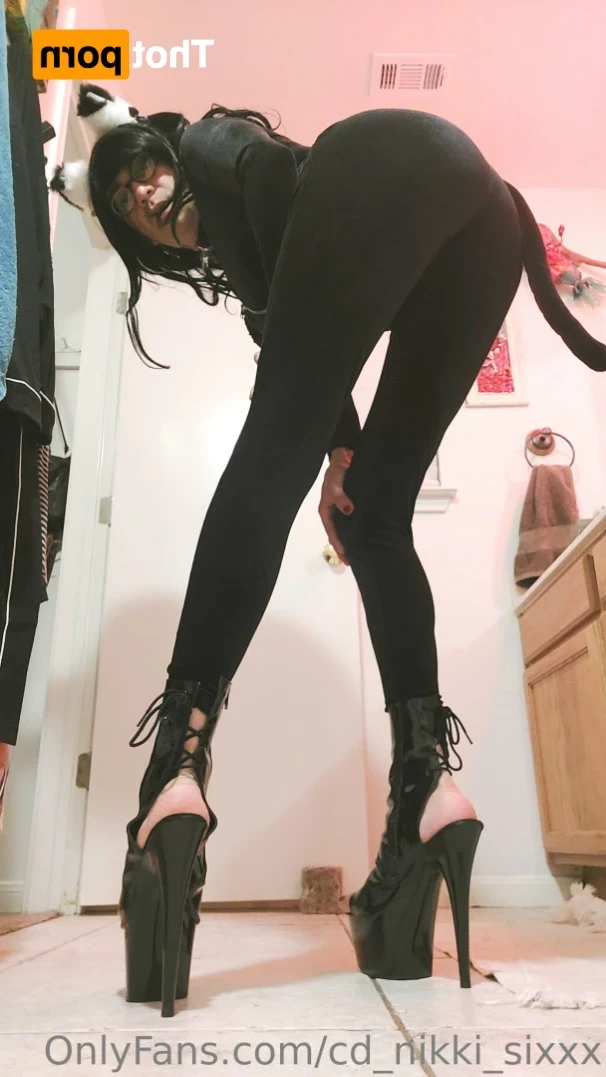 Nikki SiXXX [ cd_nikki_sixxx ] Onlyfans leaked photo 15145834 on Hotleaks.tv