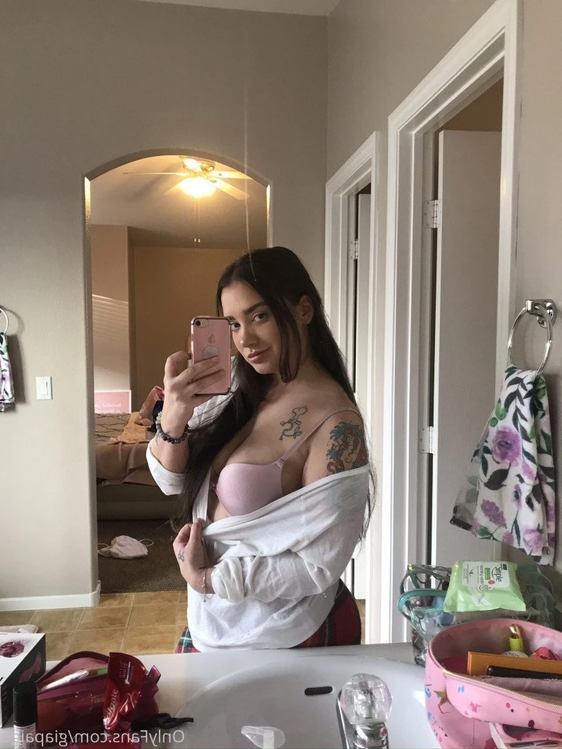 Gia Paige [ giapaige ] Onlyfans leaked photo 441356 on Hotleaks.tv