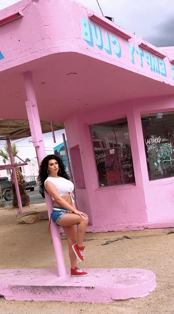 Chanel Santini [ chanelsantini ] Onlyfans leaked photo 9744722 on Hotleaks.tv