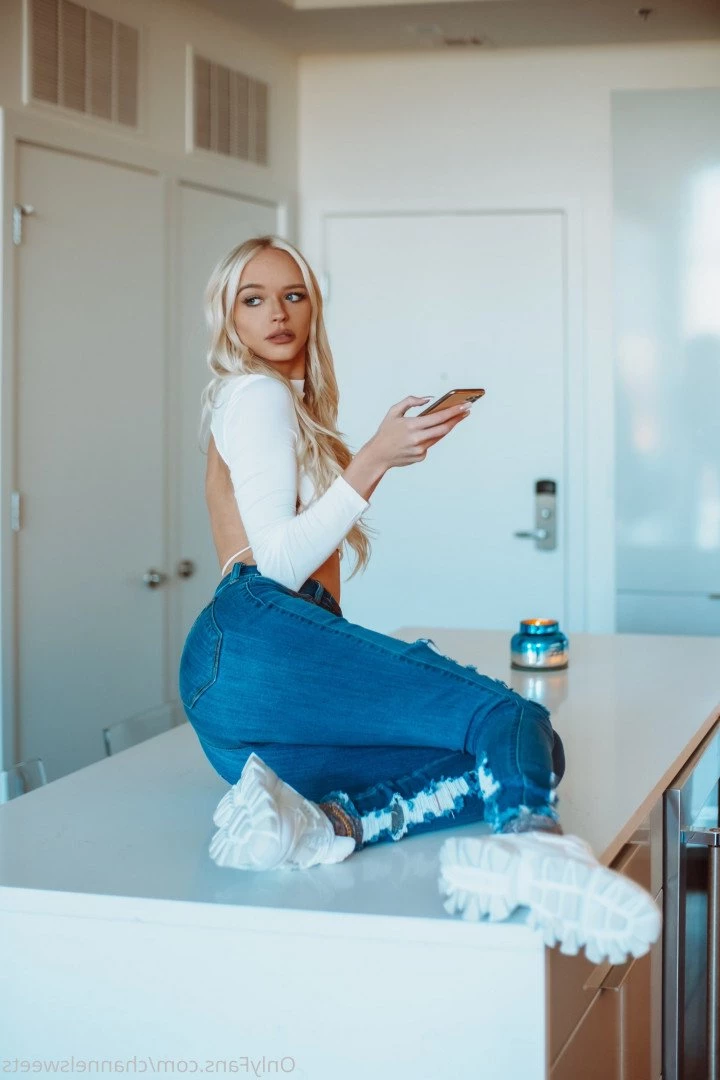 channelsweets Onlyfans leaked photo 5210034 on Hotleaks.tv