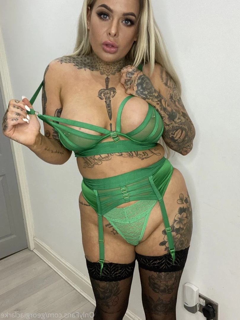 Gia Clarke [ giaxclarke ] Onlyfans leaked photo 442753 on Hotleaks.tv