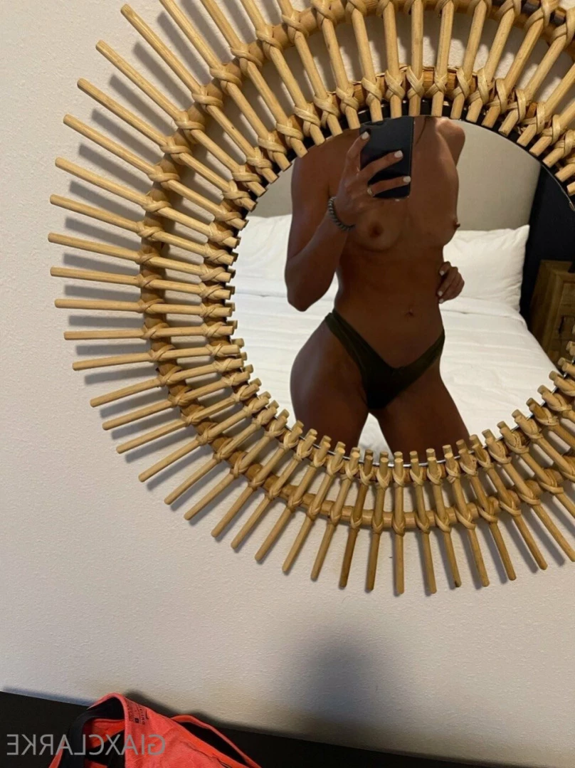 Gia Clarke [ giaxclarke ] Onlyfans leaked photo 12160357 on Hotleaks.tv