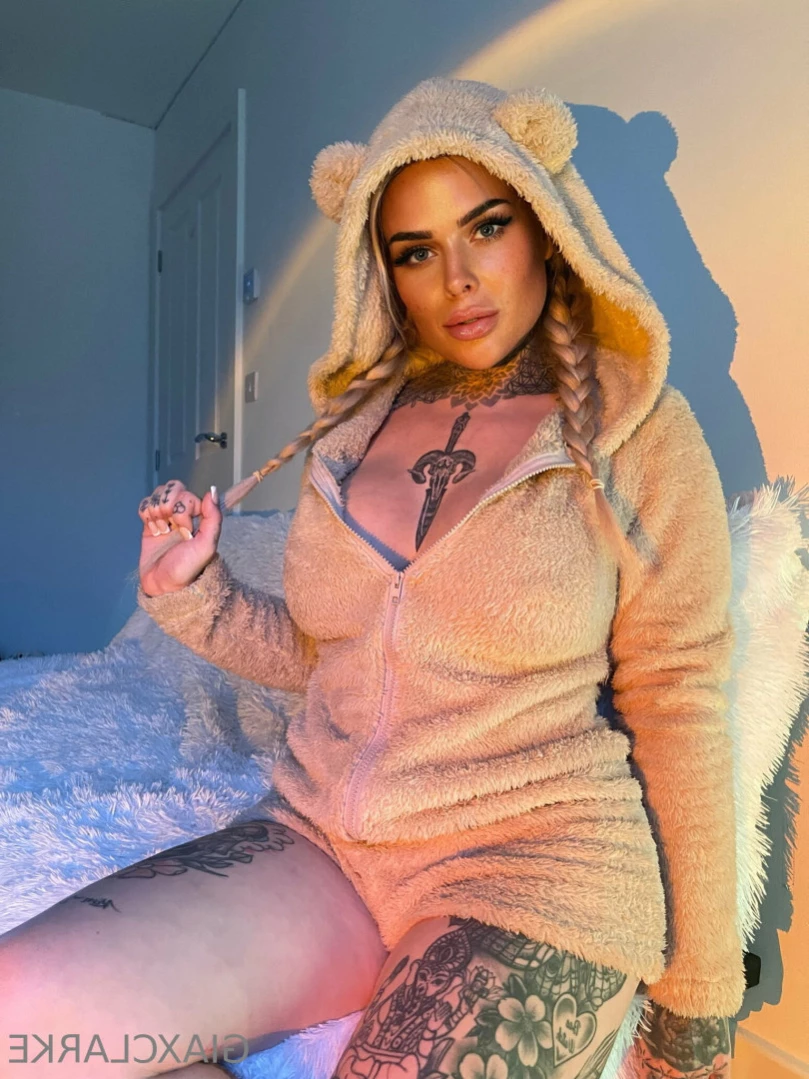 Gia Clarke [ giaxclarke ] Onlyfans leaked photo 12240582 on Hotleaks.tv