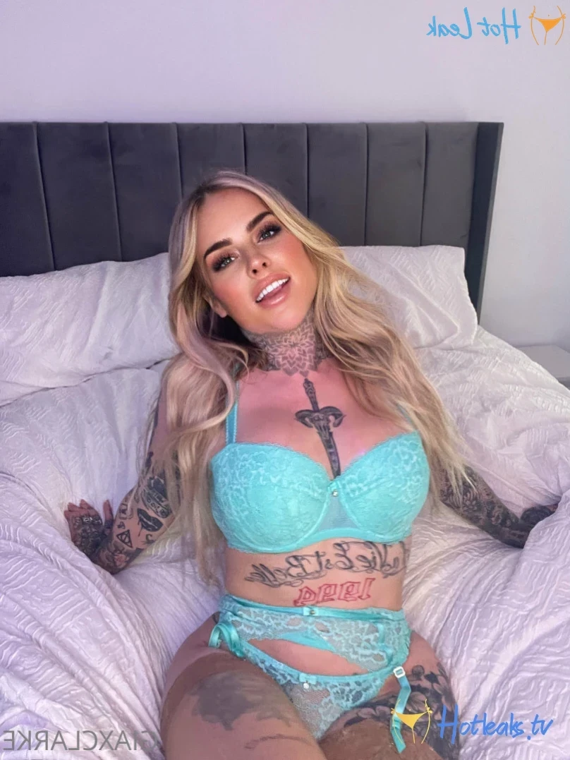 Gia Clarke [ giaxclarke ] Onlyfans leaked photo 12402956 on Hotleaks.tv