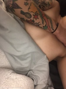 5160929