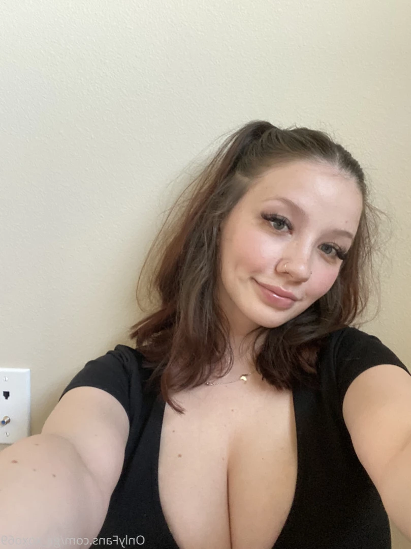 gii 🍒 [ gii_xoxo69 ] Onlyfans leaked photo 11360479 on Hotleaks.tv