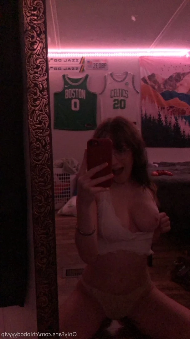 Chloe [ chlobodyyyvip ] Onlyfans leaked photo 7893430 on Hotleaks.tv