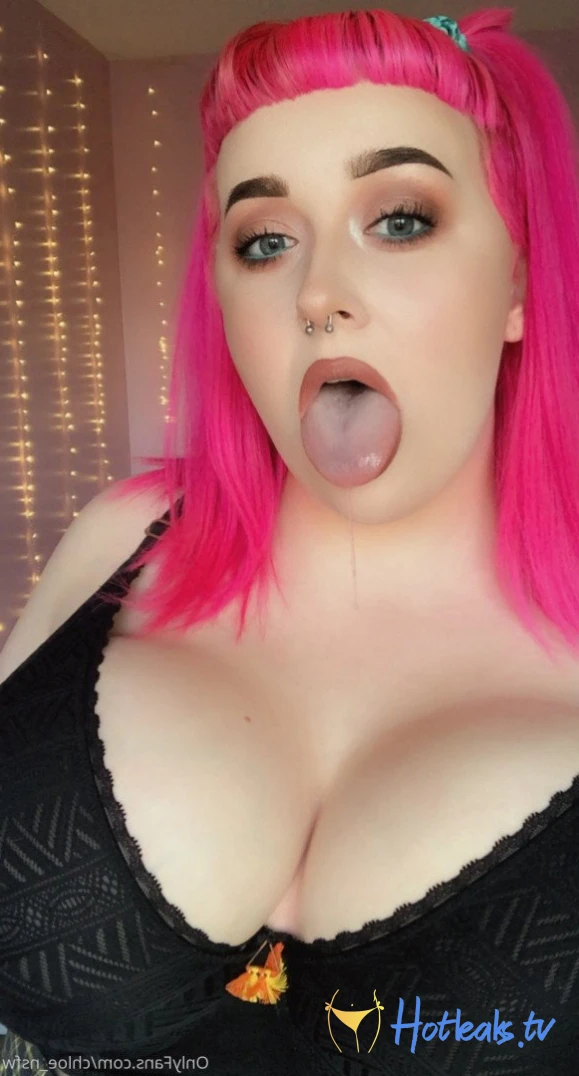 chlo ✨ [ chloe_nsfw ] Onlyfans leaked photo 5126374 on Hotleaks.tv