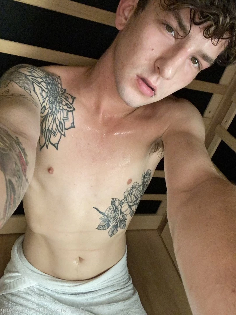 chrisoflyng Onlyfans leaked photo 5200941 on Hotleaks.tv