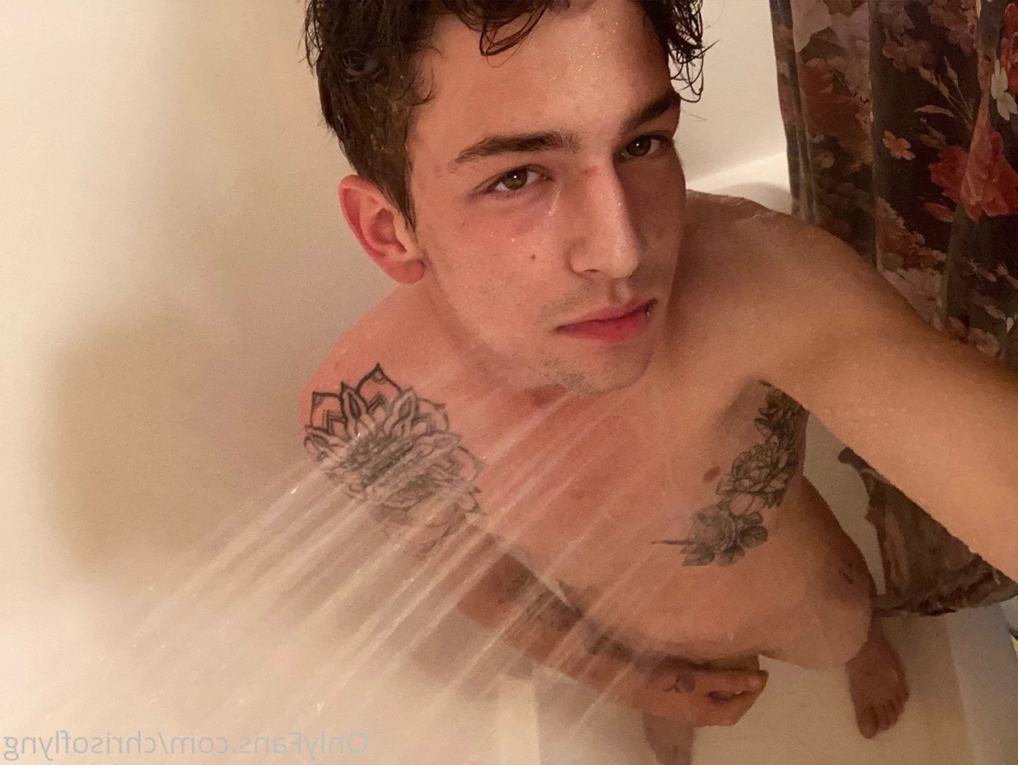 chrisoflyng Onlyfans leaked photo 5202530 on Hotleaks.tv