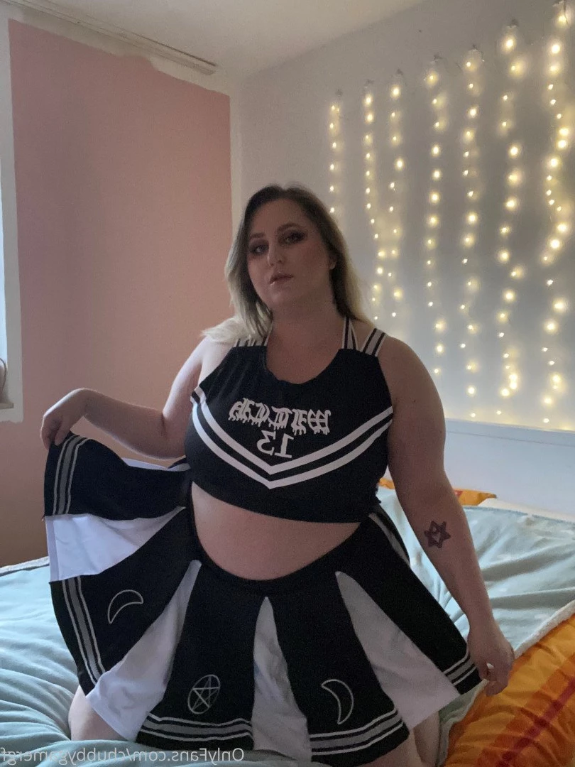 Hiatus ChubbyGamerGF [ chubbygamergf ] Onlyfans leaked photo 5147684 on Hotleaks.tv