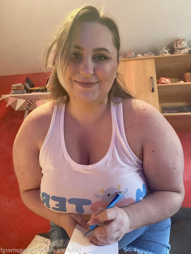 Hiatus ChubbyGamerGF [ chubbygamergf ] Onlyfans leaked photo 5148022 on Hotleaks.tv