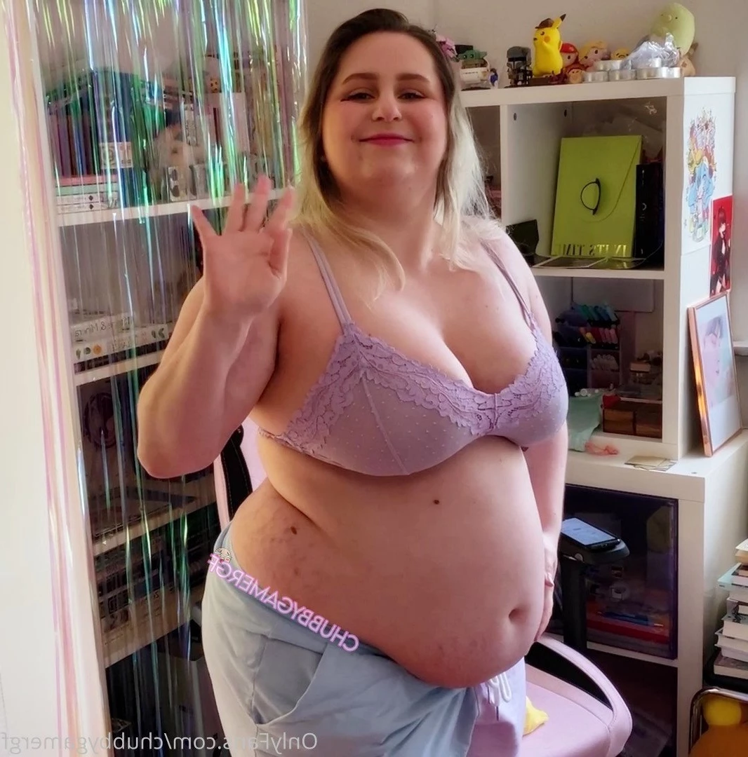 Hiatus ChubbyGamerGF [ chubbygamergf ] Onlyfans leaked photo 5148306 on Hotleaks.tv