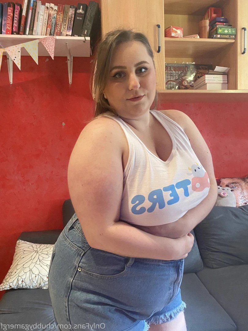 Hiatus ChubbyGamerGF [ chubbygamergf ] Onlyfans leaked photo 5148421 on Hotleaks.tv
