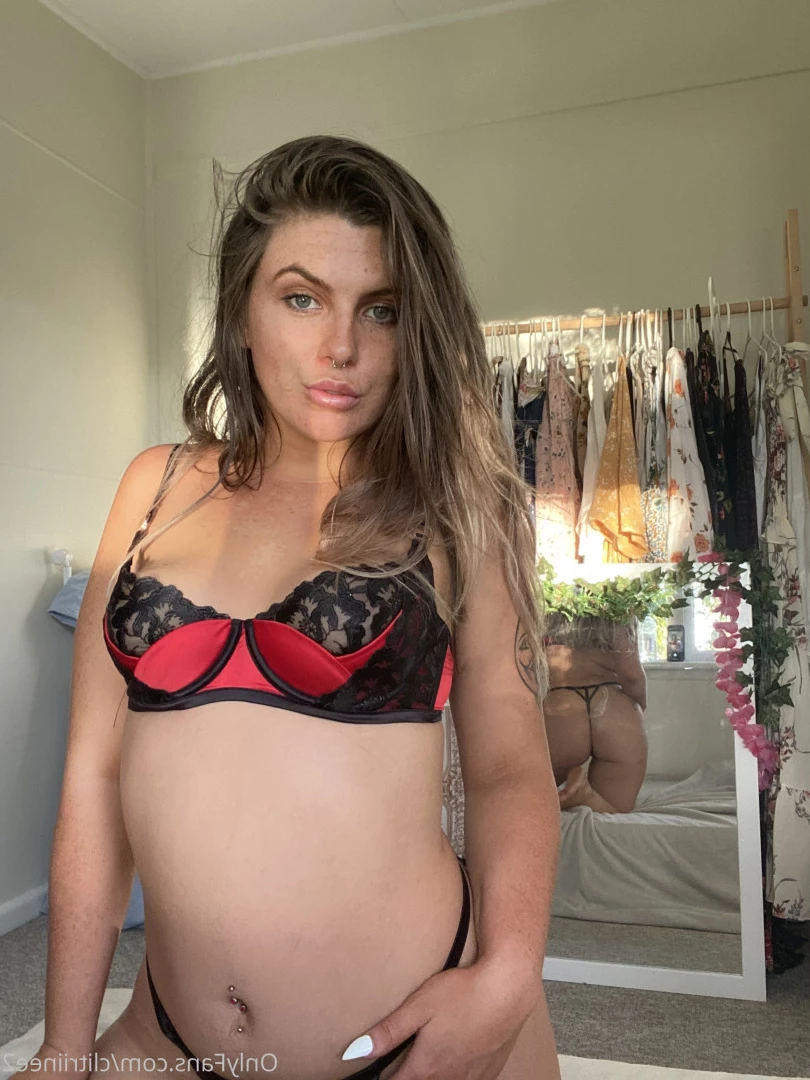 clitriinee [ clitriinee2 ] Onlyfans leaked photo 5857385 on Hotleaks.tv