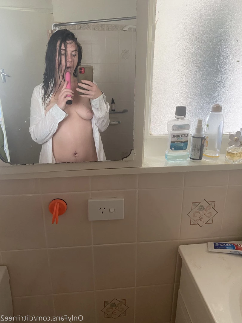 clitriinee [ clitriinee2 ] Onlyfans leaked photo 5859475 on Hotleaks.tv