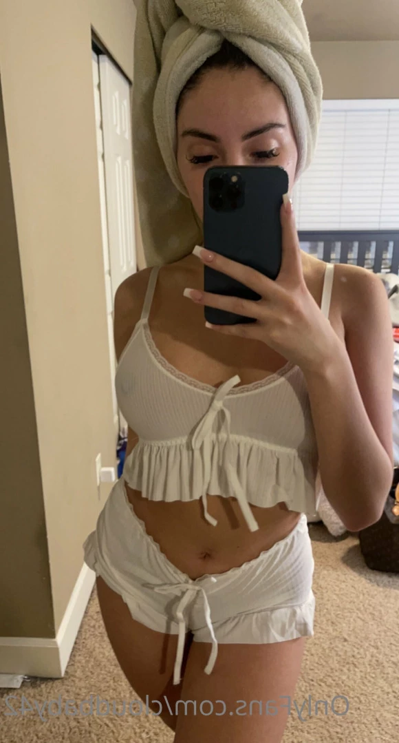 cloudbaby42 Onlyfans leaked photo 16227889 on Hotleaks.tv