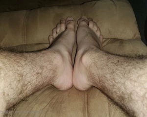 5855825